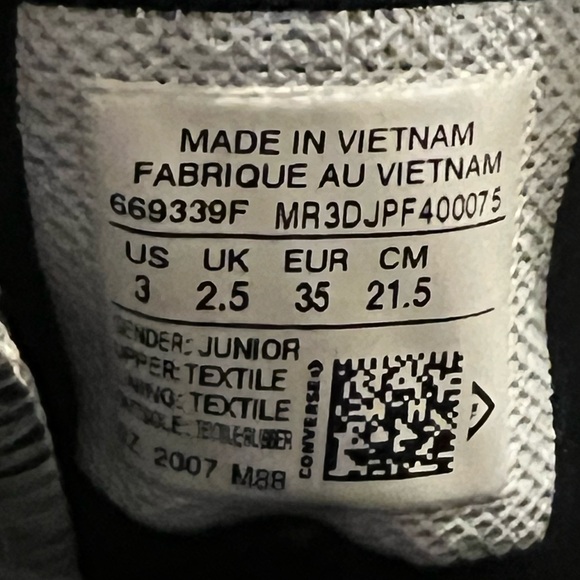 Converse Chuck Taylor 70  Holiday Sweater - Ash Stone Hightop Sneakers Junior 3 - Picture 6 of 6